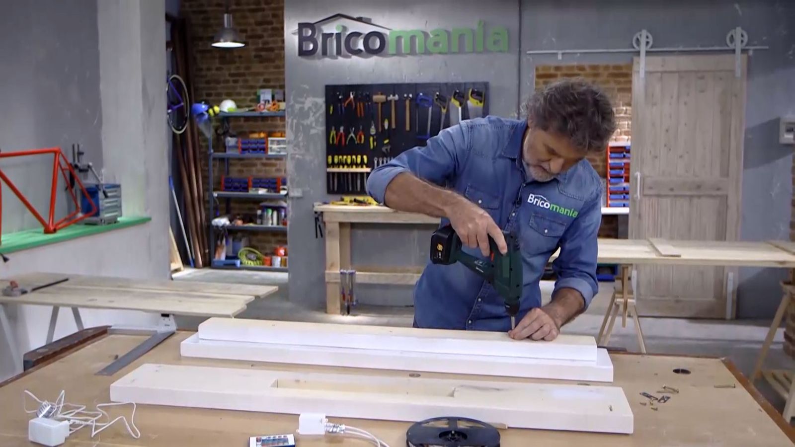 966 lampara liston madera paso 7