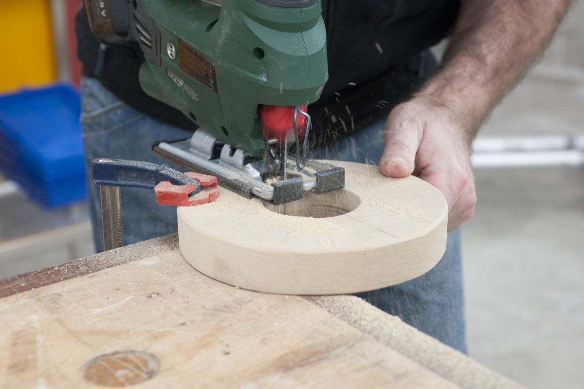 Bricomania 687 Mueble multimedia giratorio p4