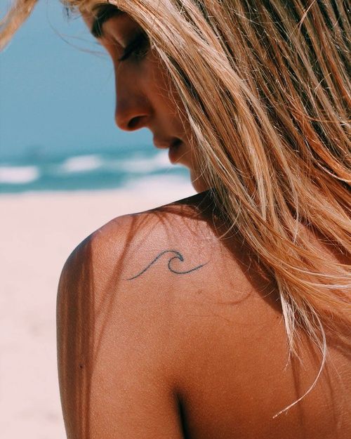 Tatuaje en el hombro