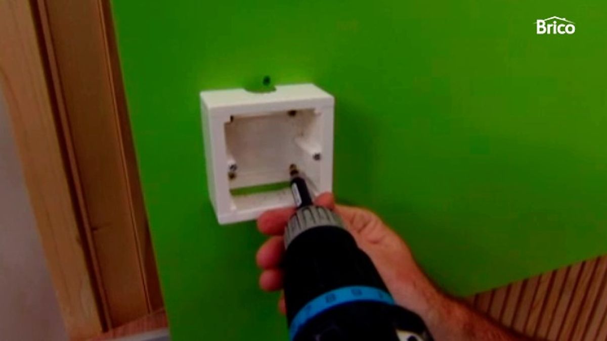 como conectar un interruptor simple paso 4