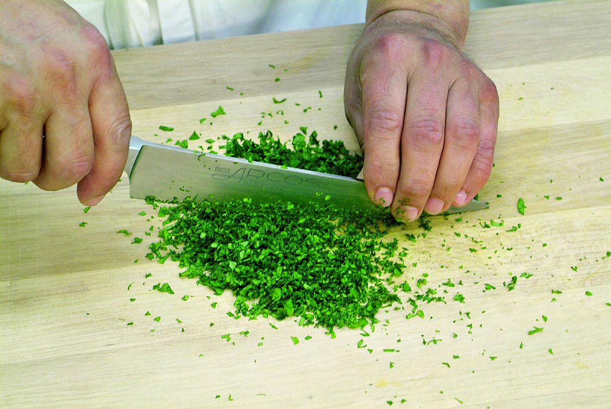 receta picar perejil paso5