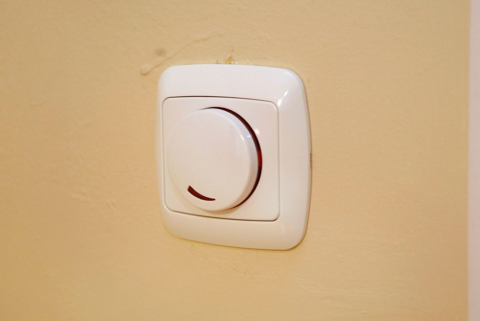 brico 0517 1 Regulador intensidad luz xl.