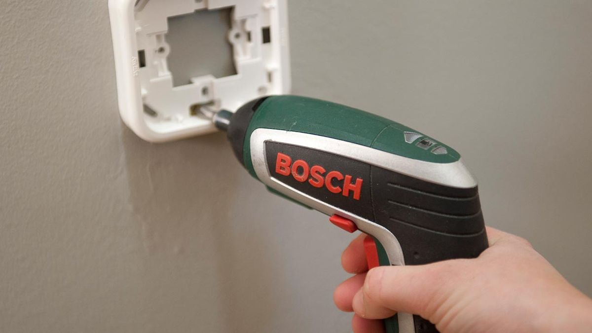 brico 0610 1 trasladar enchufe paso 6