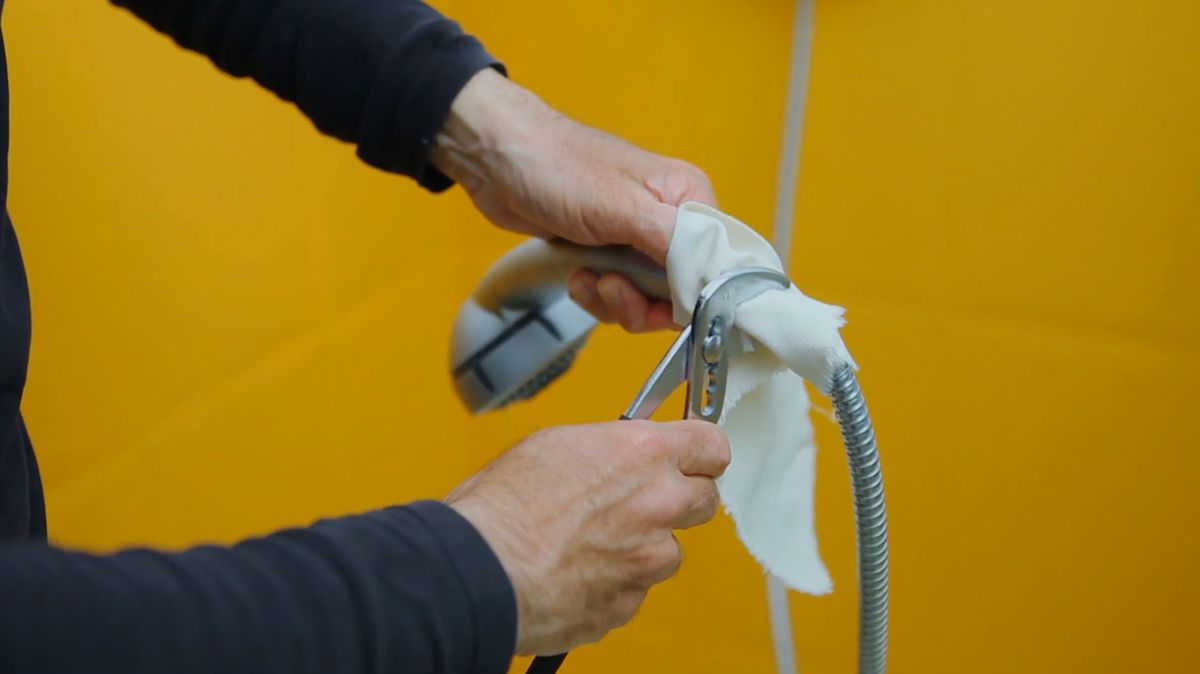 Colocar una parada de ducha con pulsador paso 3