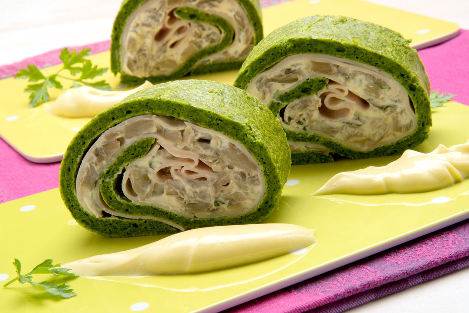 5453 1 Brazo de gitano relleno de pavo, setas y queso (938) xl