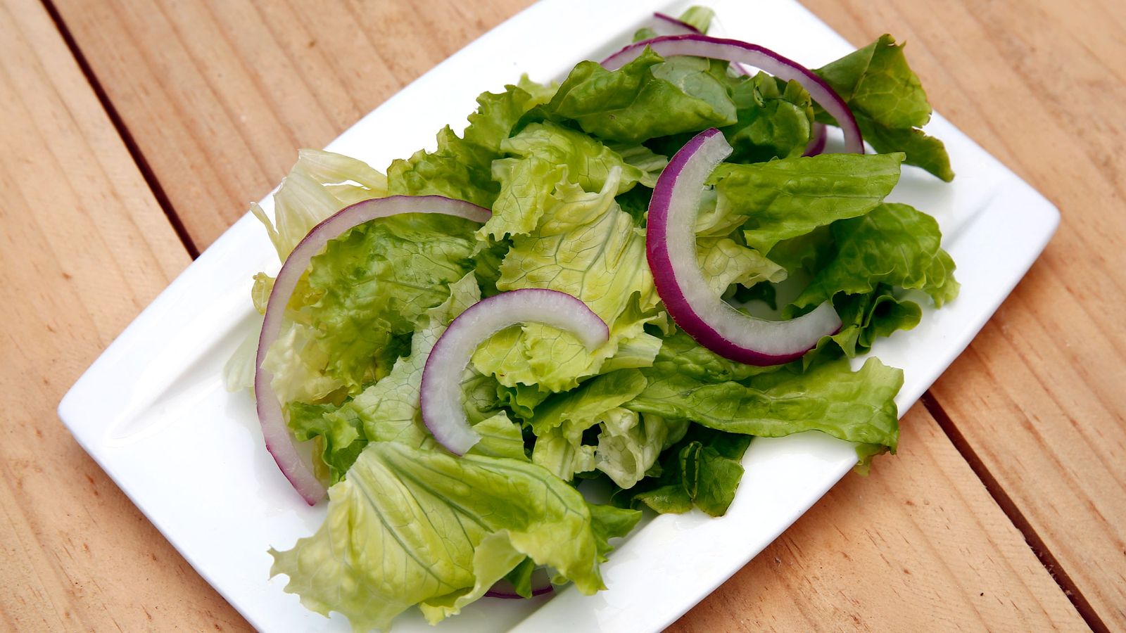 5606 2 Ensalada de lechuga y cebolla xl