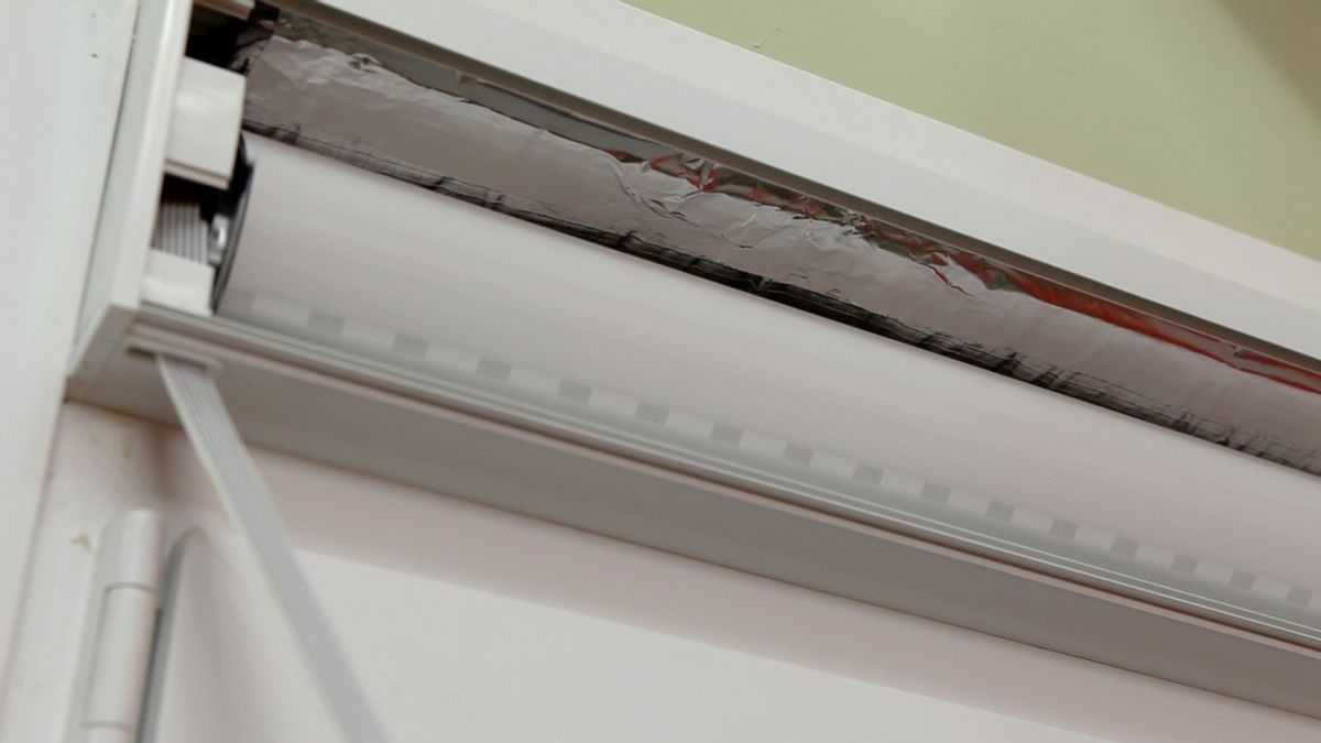 Aislar la caja de persiana paso 8