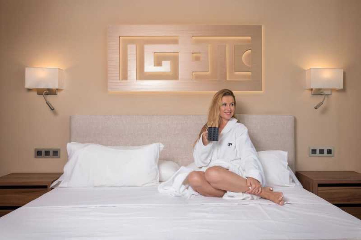 Dormitorio del hotel Don Pancho de Benidorm.