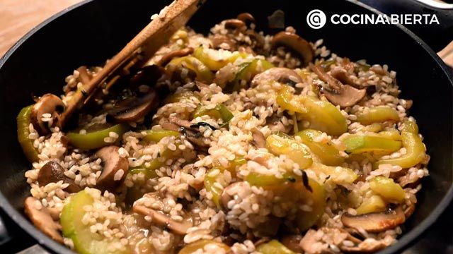 CTIS0856 receta risotto de calabacin paso 4 ca