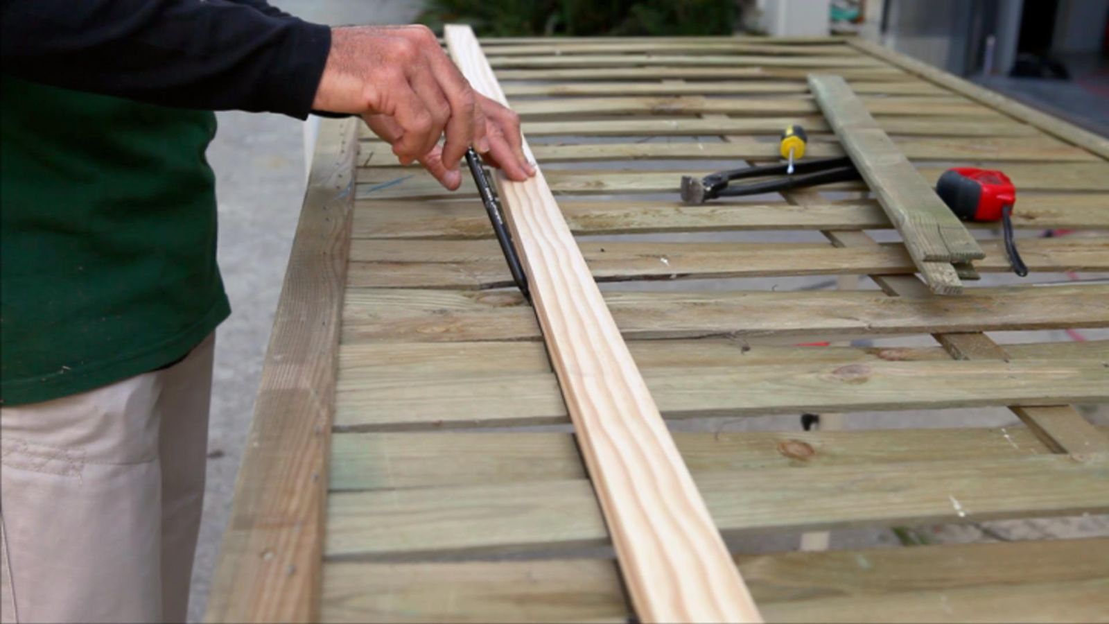 Adaptar rejilla de madera paso 2