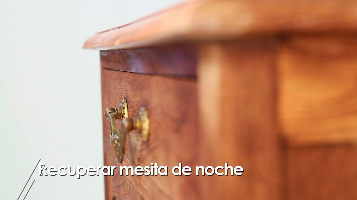 Cómo recuperar una mesita de noche con carcoma paso 5