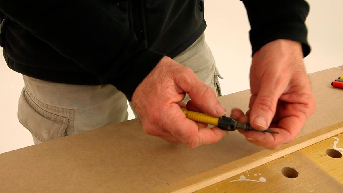 Embutir clavos en madera paso 7