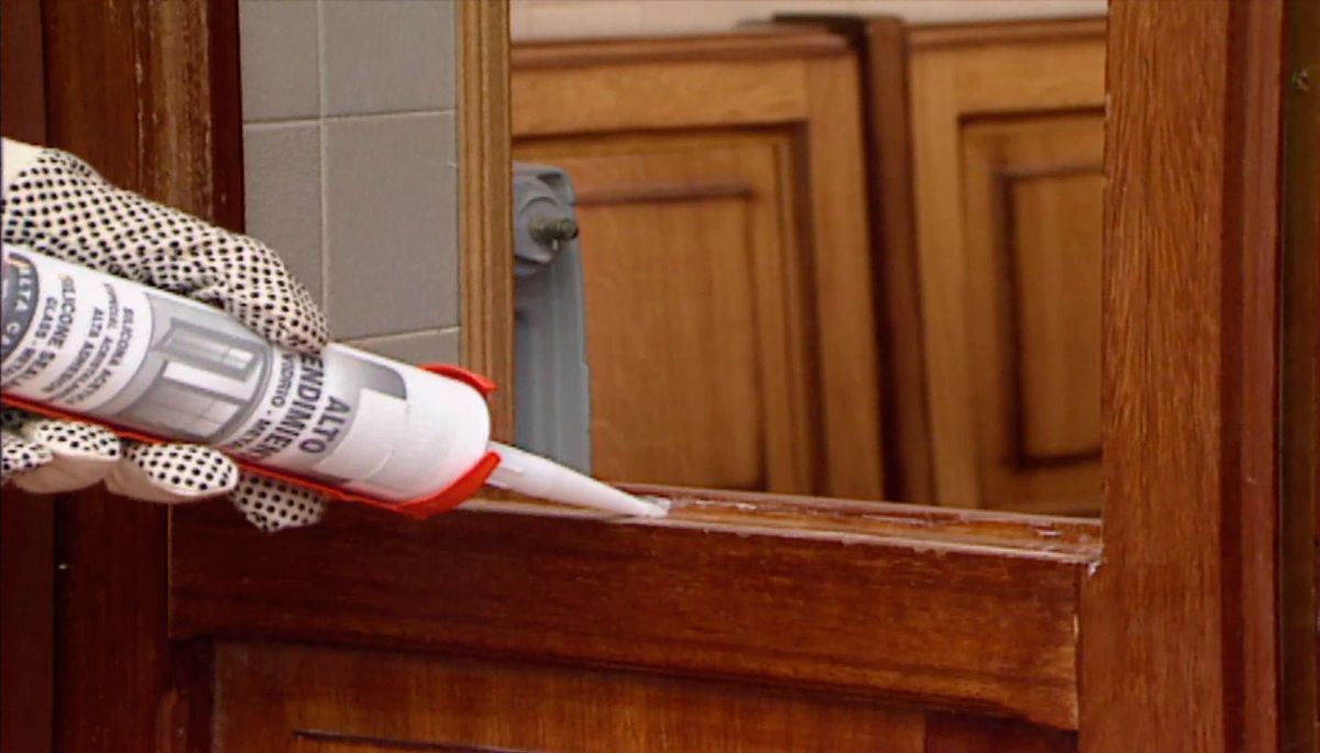 Cambiar el cristal roto de una ventana 2