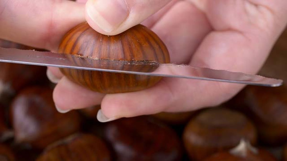 castanas al microondas, hacer corte