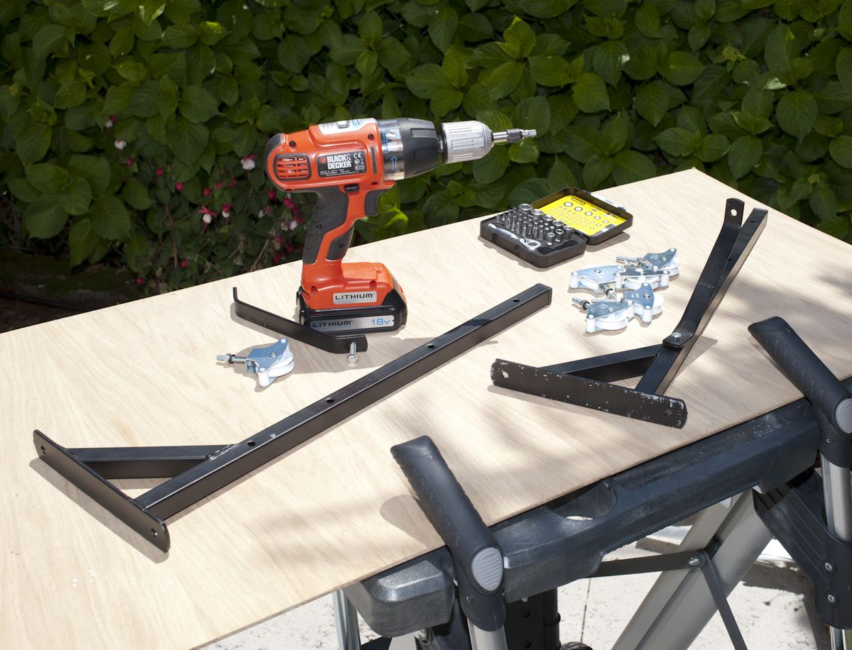 Bricomania 707 Tendedero con escuadras p1