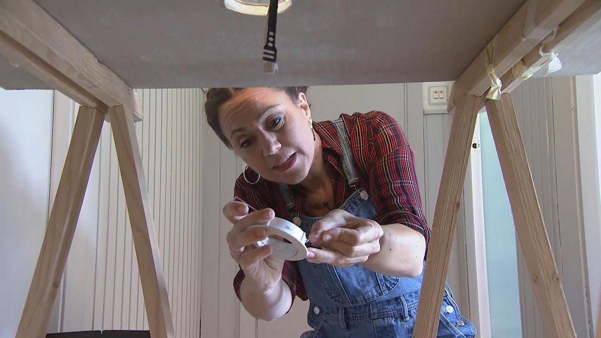 deco783 como poner un foco en el techo paso 3