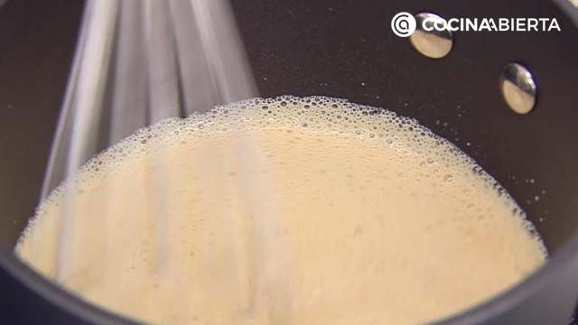 KARL7032 crema mango p3