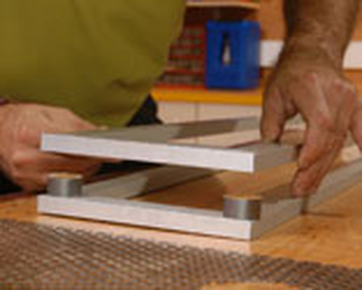 351 lam tub alum p09