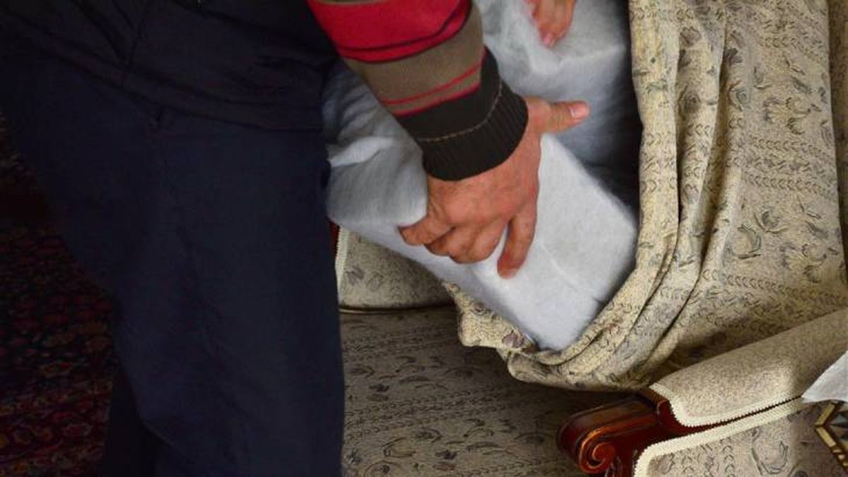 como arreglar un sofa hundido espuma