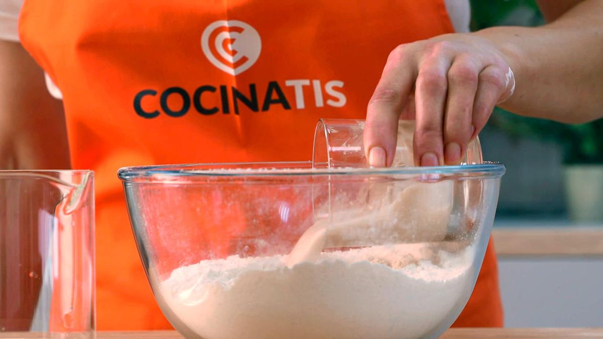 Receta de bollos preñaos  paso 3