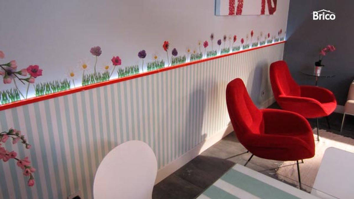 Empapelar la pared paso 13