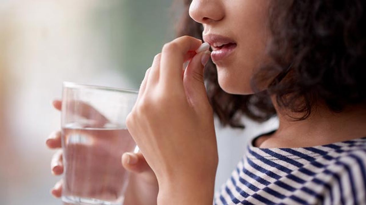 que es la biotina para que sirve y cuales son sus beneficios para el cabello suplementos biotina