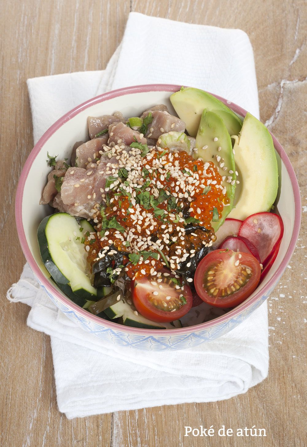poke atun vertical