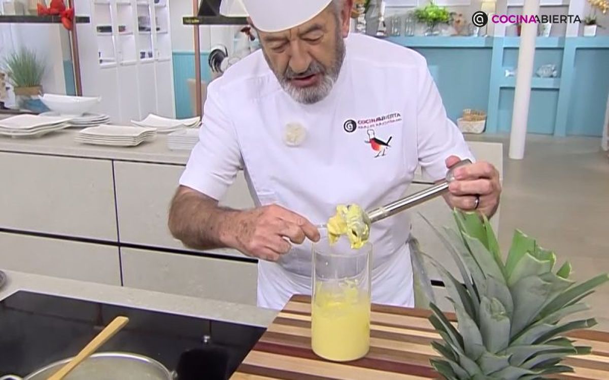 Desenchufa la batidora para apurar la mayonesa del brazo batidor