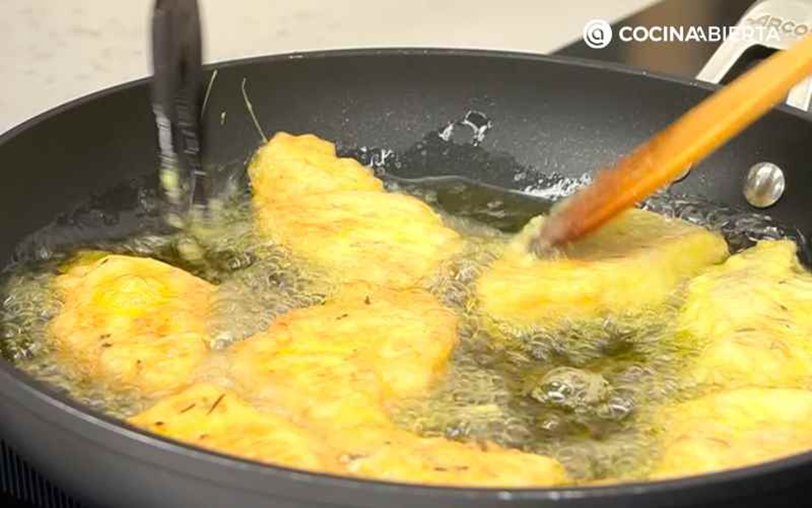 Fríe los lomos por los dos lados