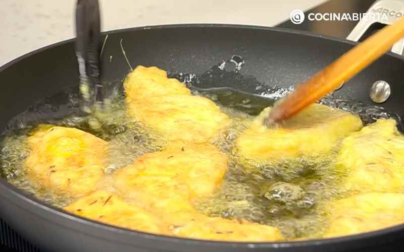 Fríe los lomos por los dos lados