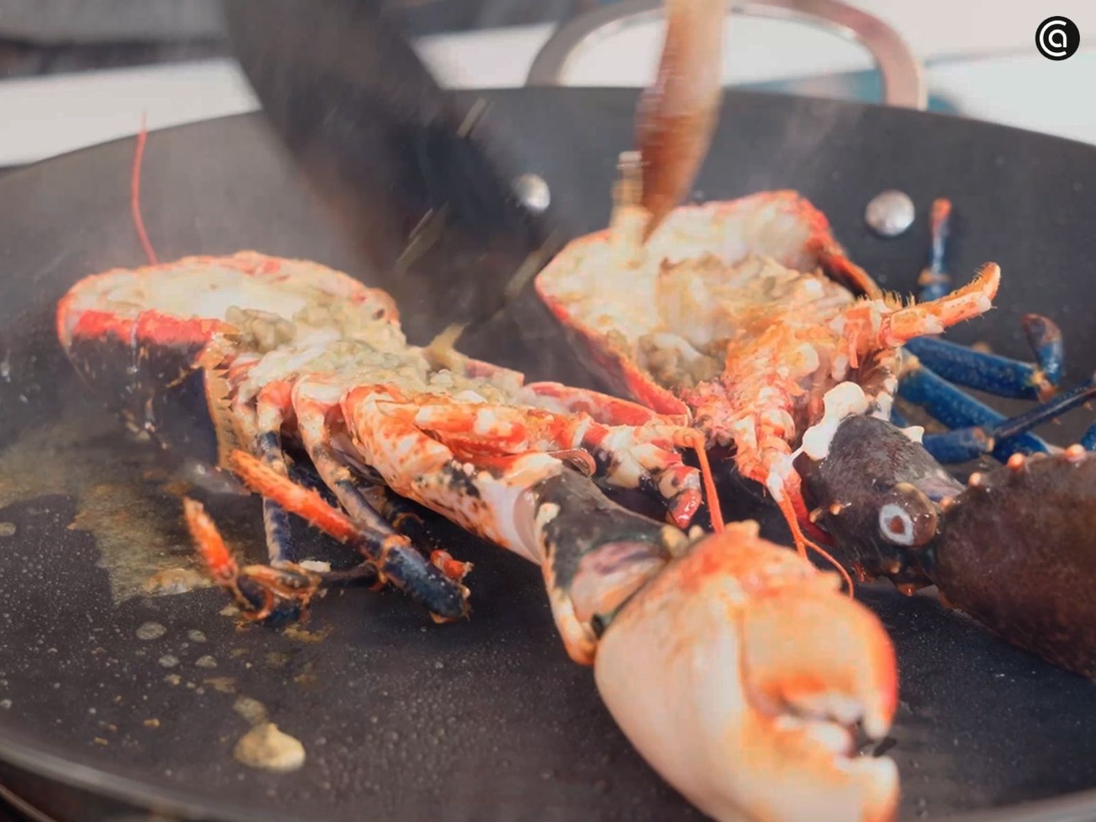 Paella de bogavante - paso 1
