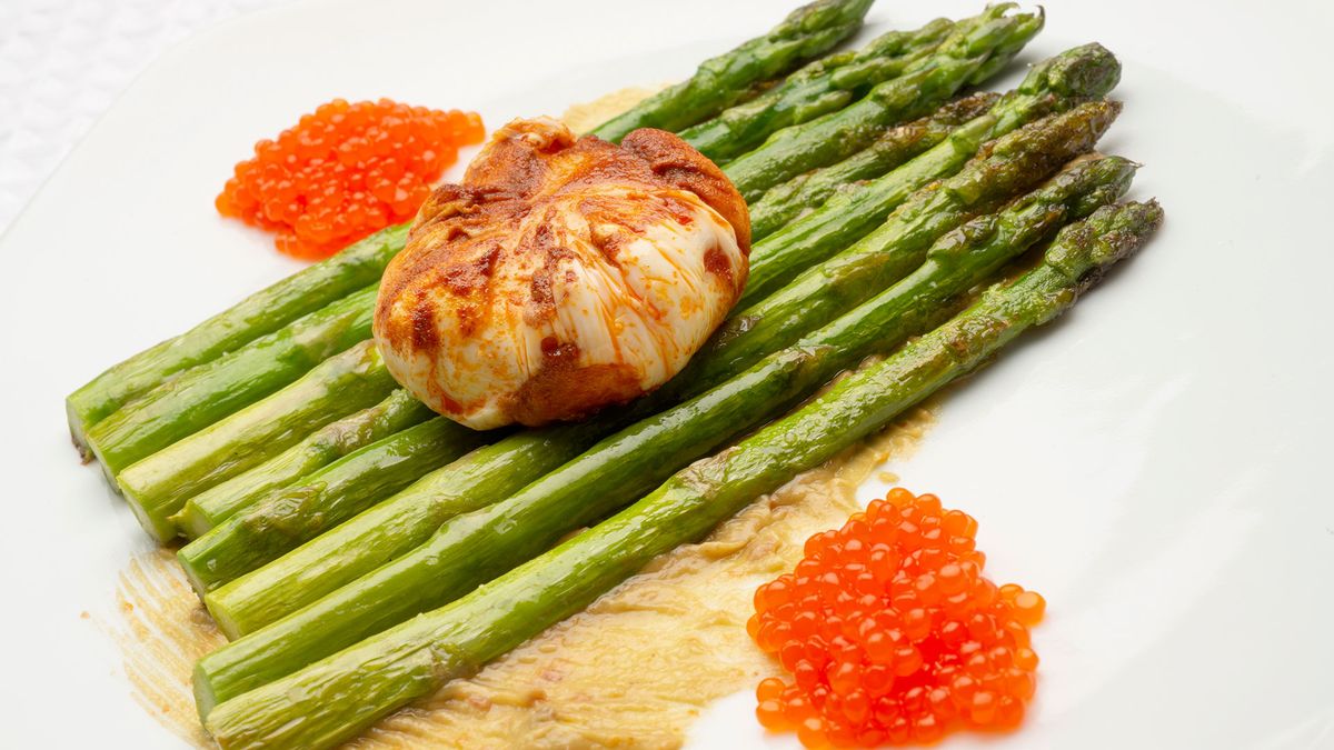 esparragos huevos a3