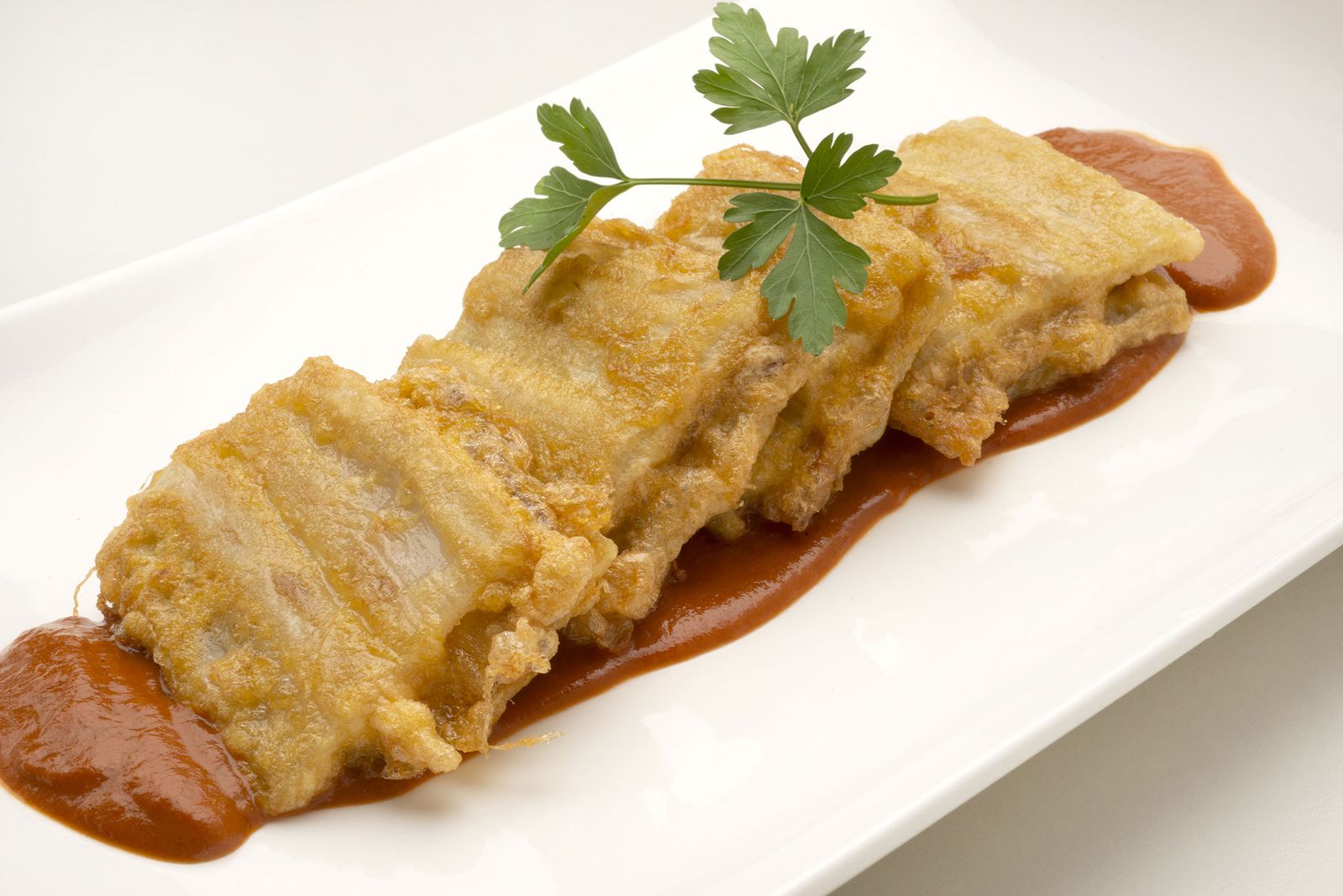 6162 1 Pencas rellenas de secreto iberico con salsa vizcaina xl