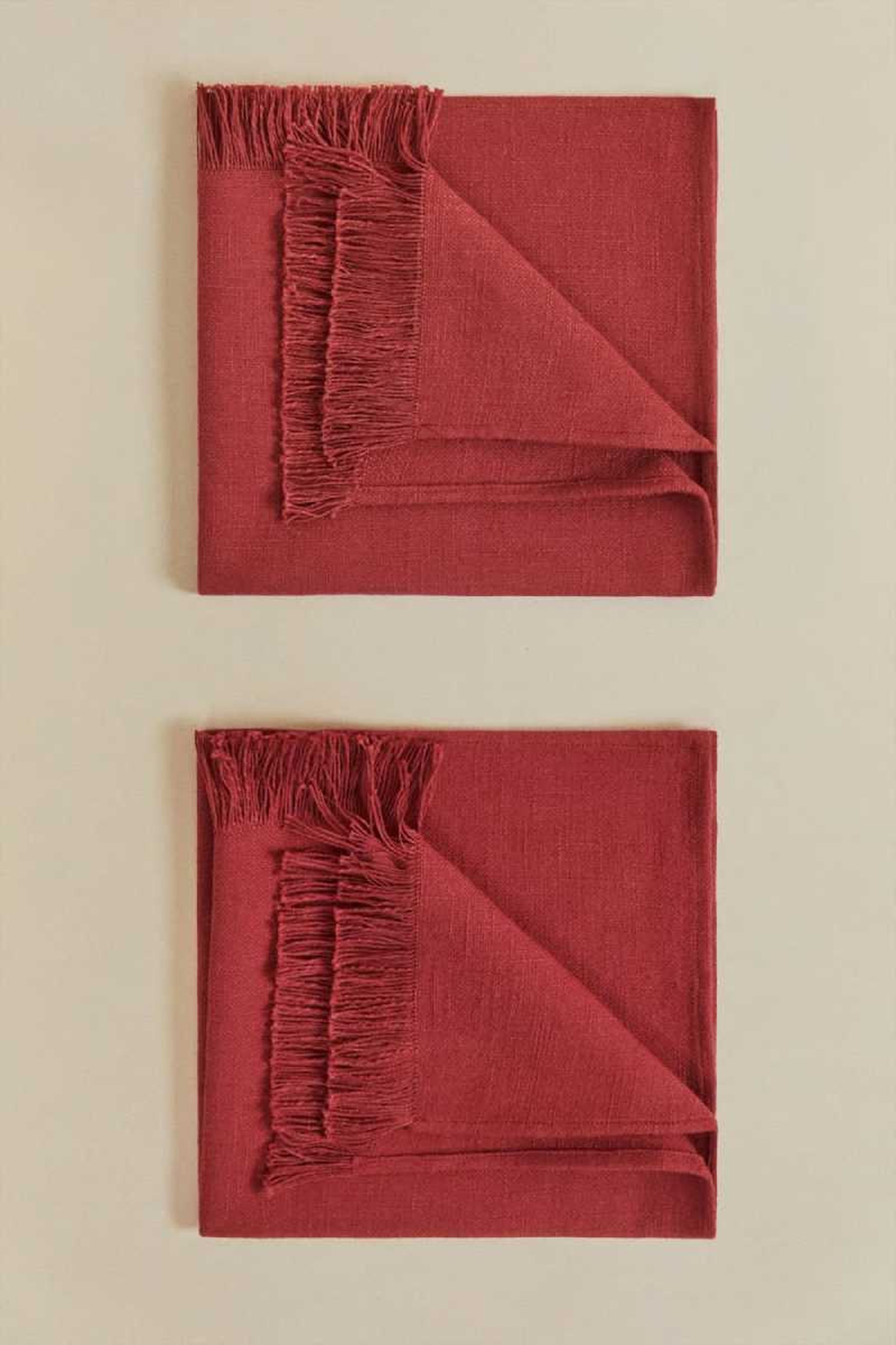 Servilletas rojas para la mesa de Navidad Viwela.