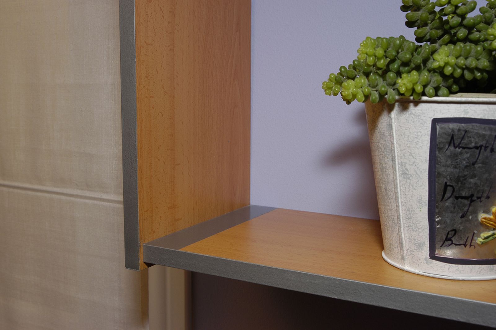 Arreglar una balda de estantería paso 7