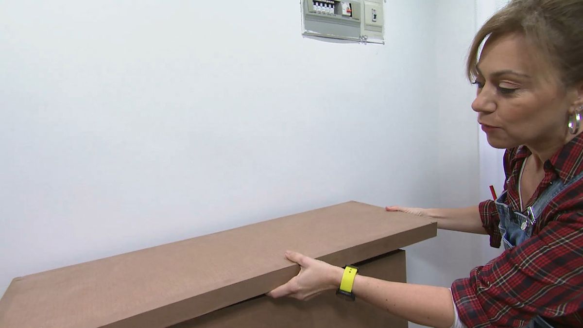 Deco752 Decorar recibidor pequeño con mueble carton paso 12