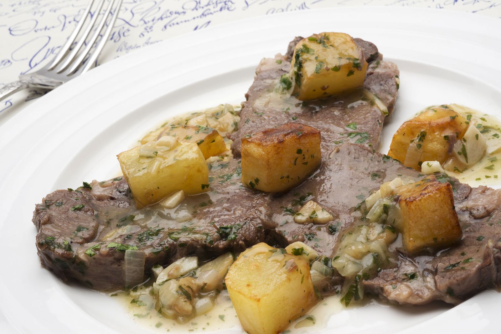 5916 1 Lengua en salsa verde (1302) xl