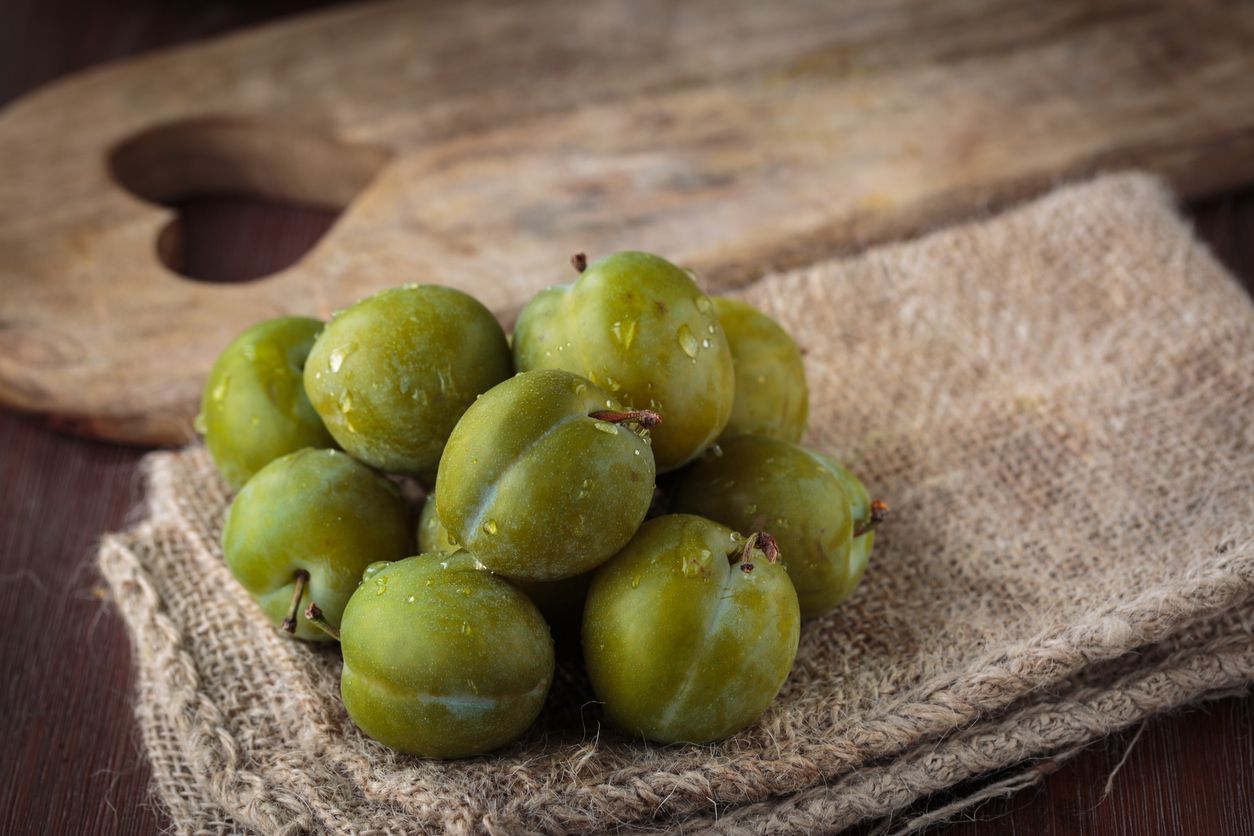 ciruelas verdes