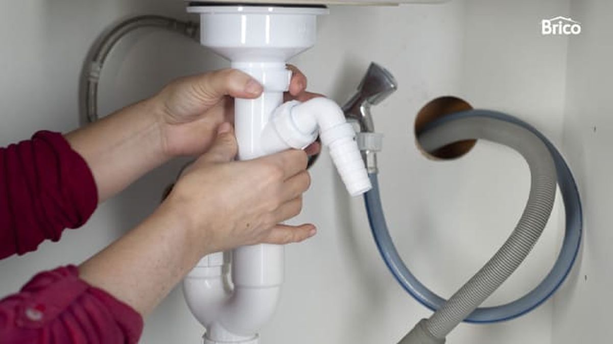 Bricomania 687 Instalar lavavajillas paso10