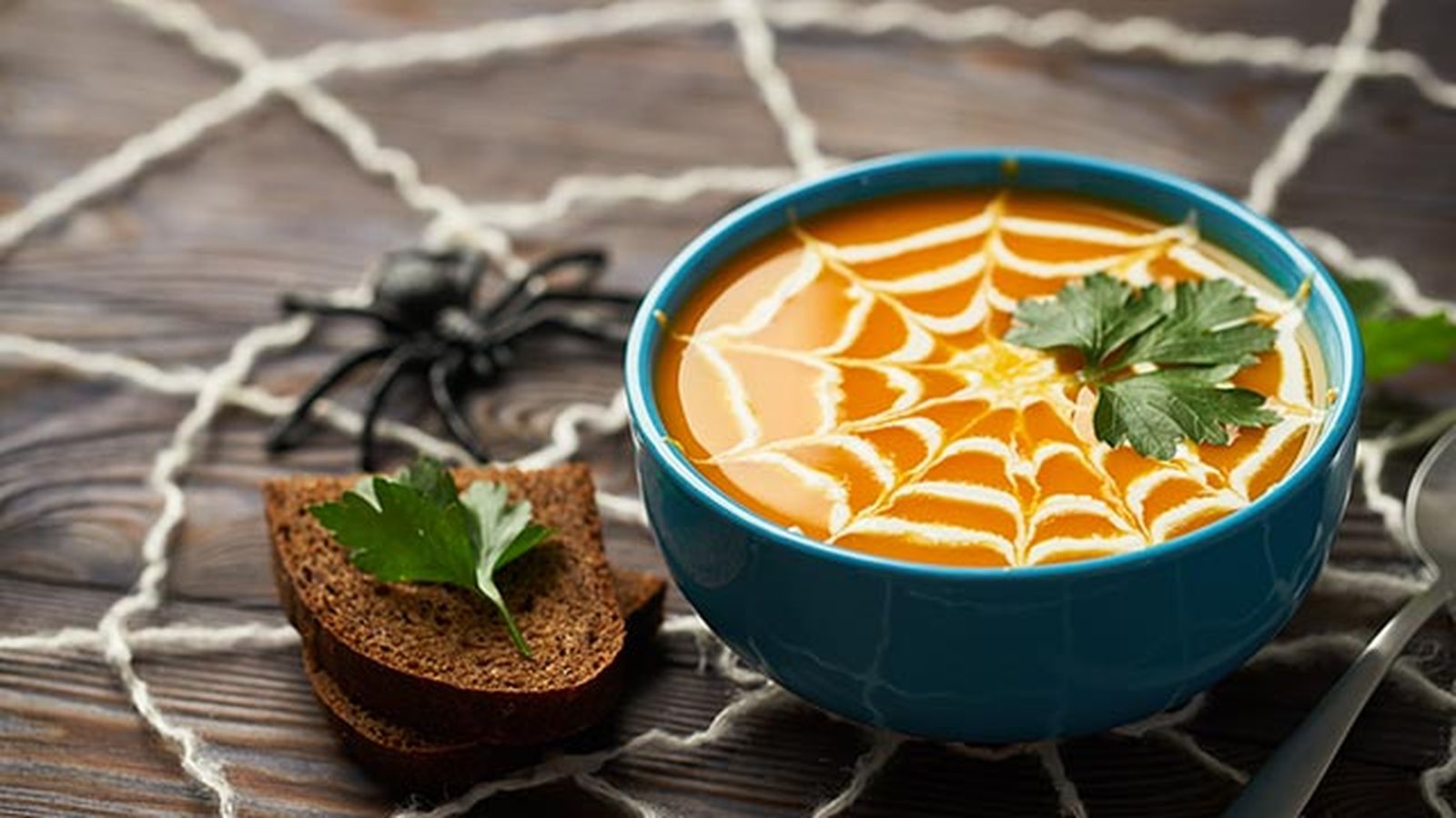 comidas halloween crema calabaza telarana
