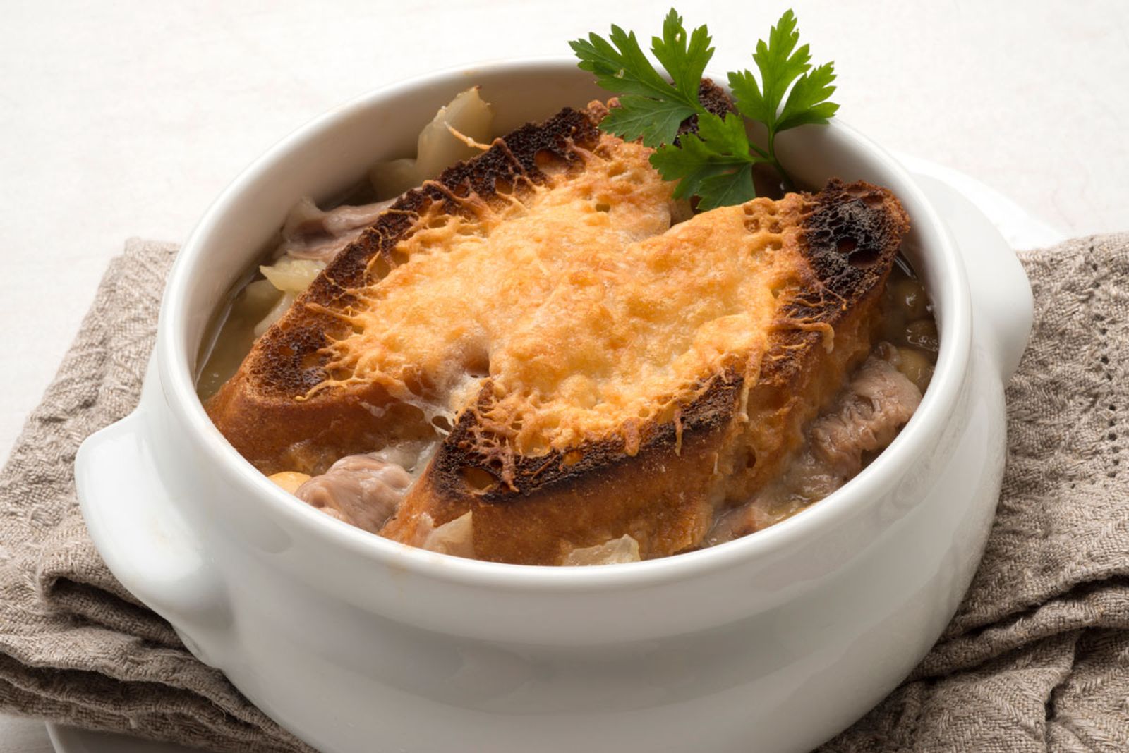 5252 Potaje de garbanzos, col y cuello de cordero (637) xl