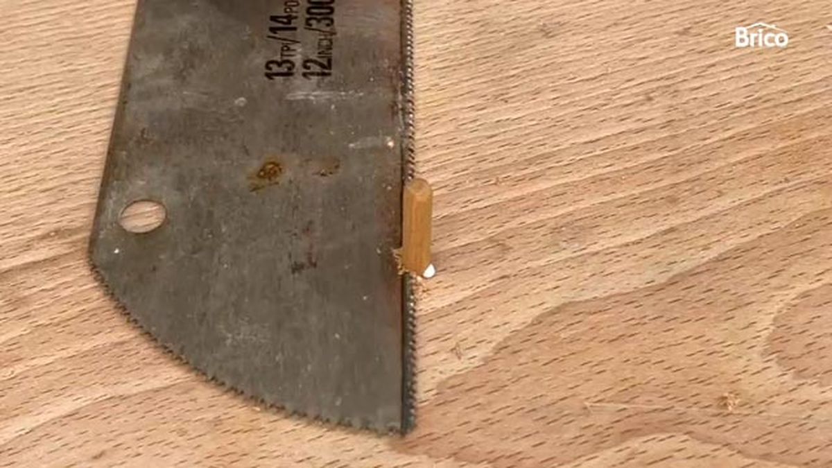 Como arreglar una mesa o banco de trabajo paso 8