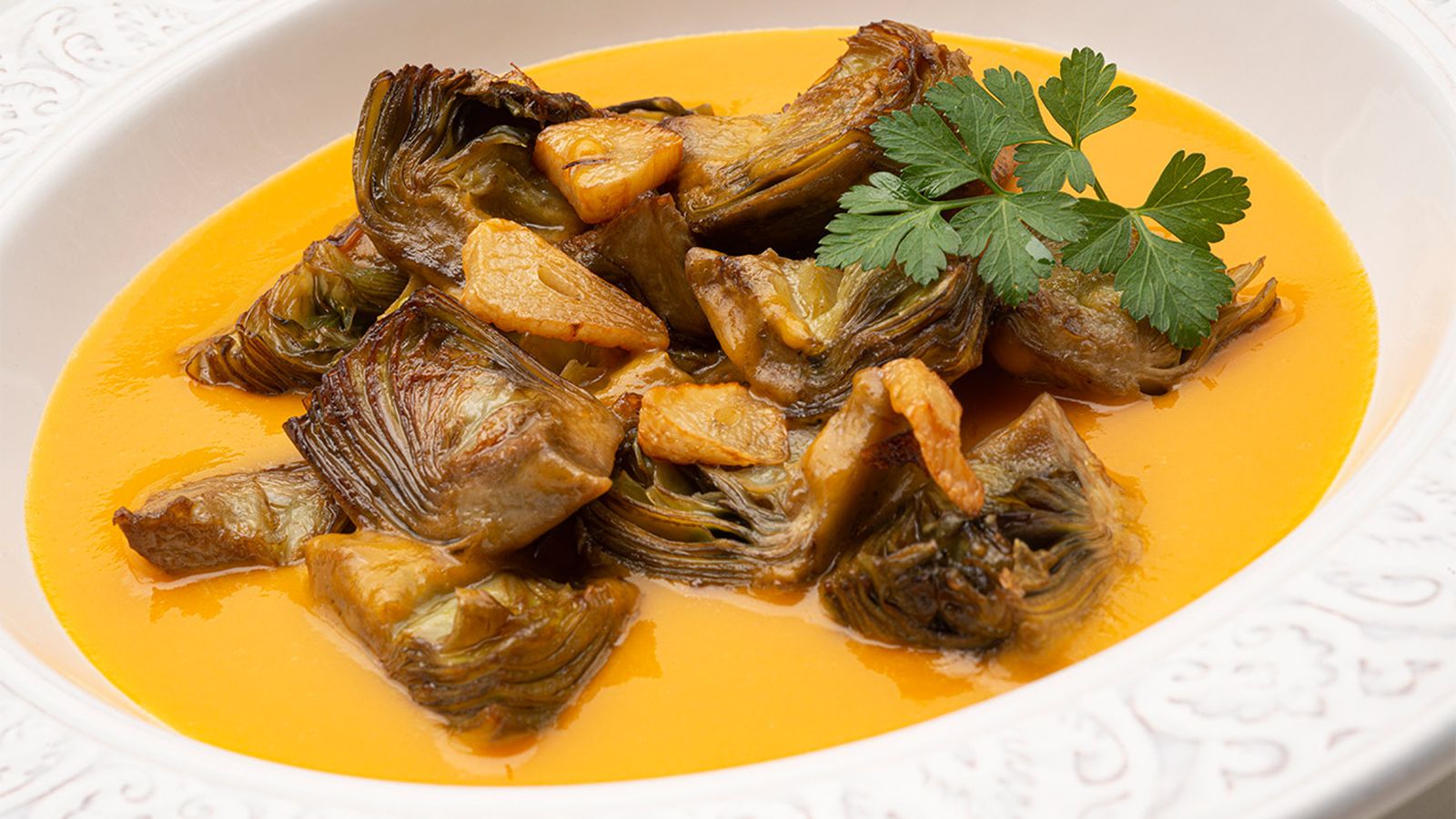 KARL66710320 alcachofas salteadas con crema de calabaza receta karlos arguinano