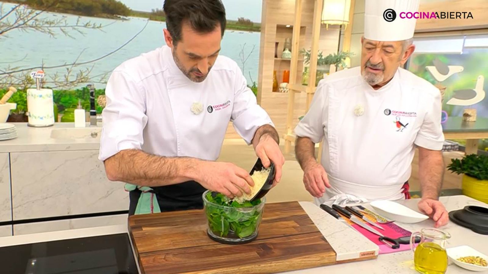 Una opción original con pistachos y perejil