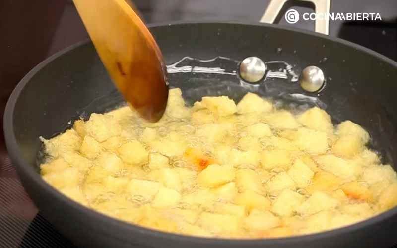 Mueve el pan frito