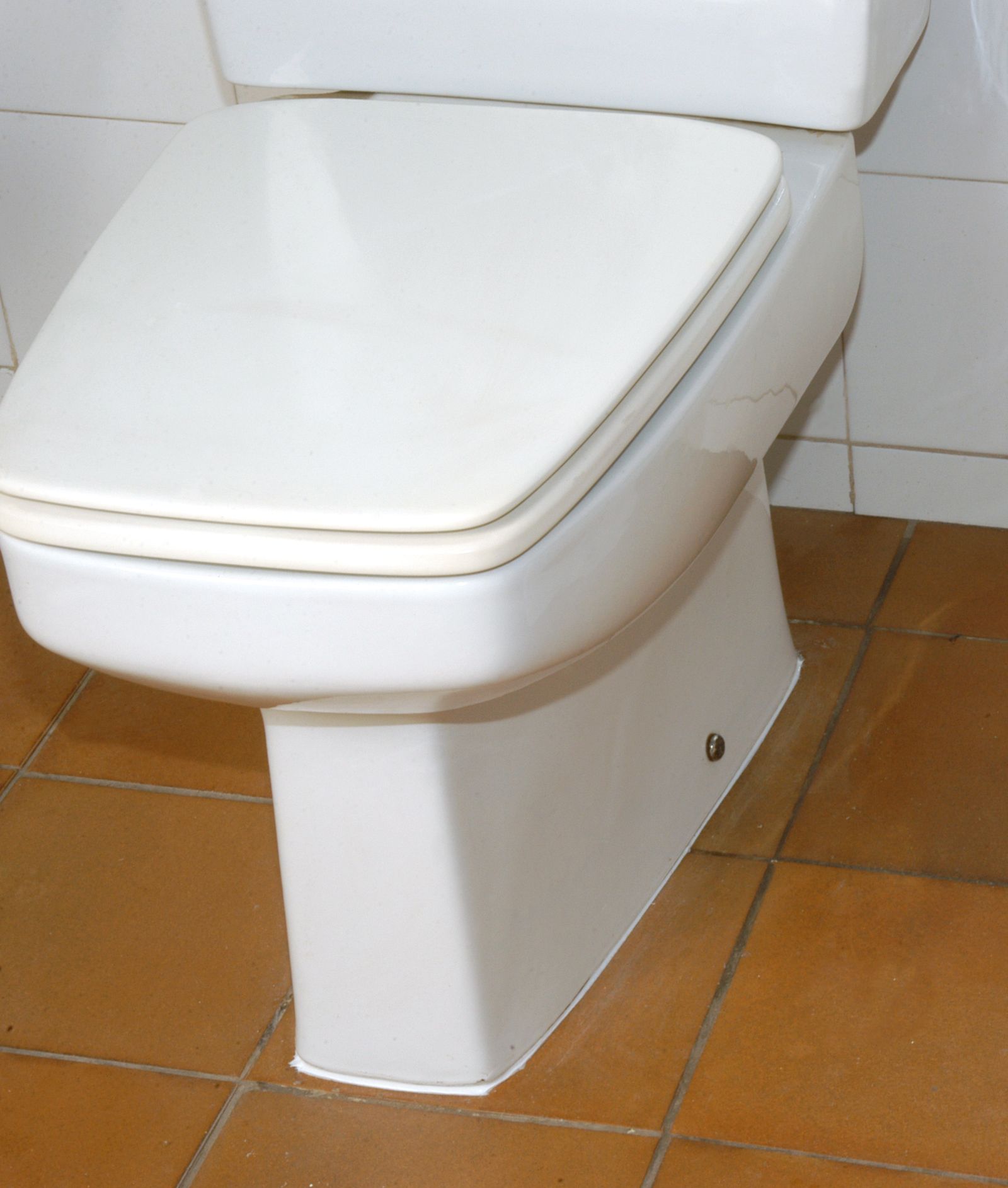 Mantenimiento de juntas en el baño