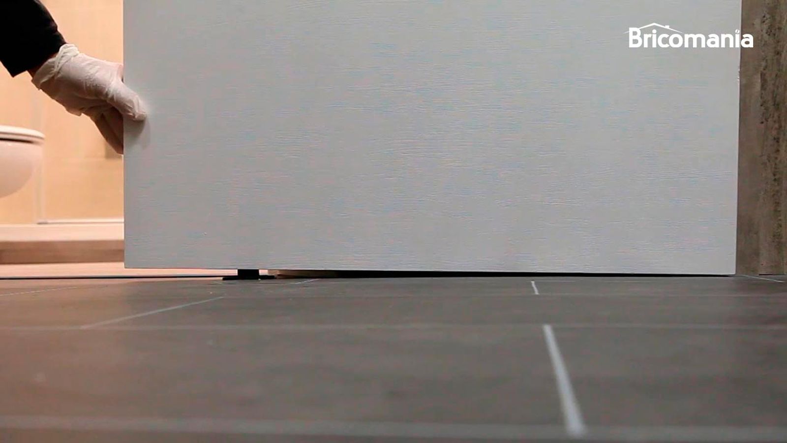 Como regular una puerta corredera