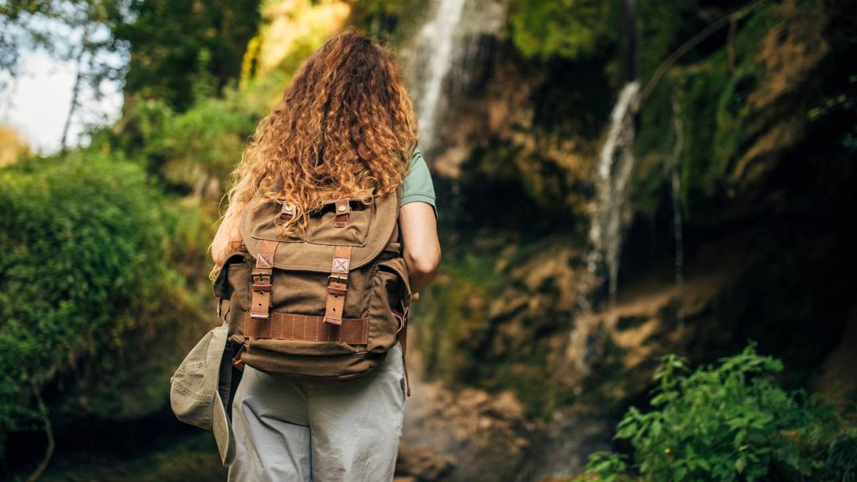 rucking senderismo con mochila portada