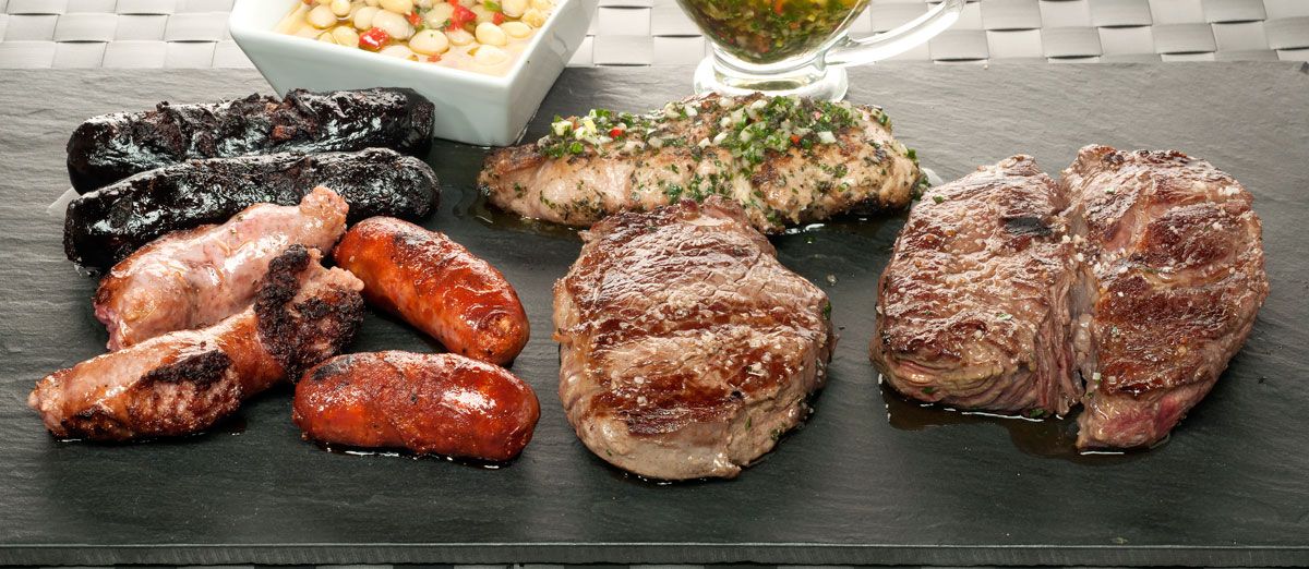 1447 Parrilla argentina y porotos en vinagreta (631) xl