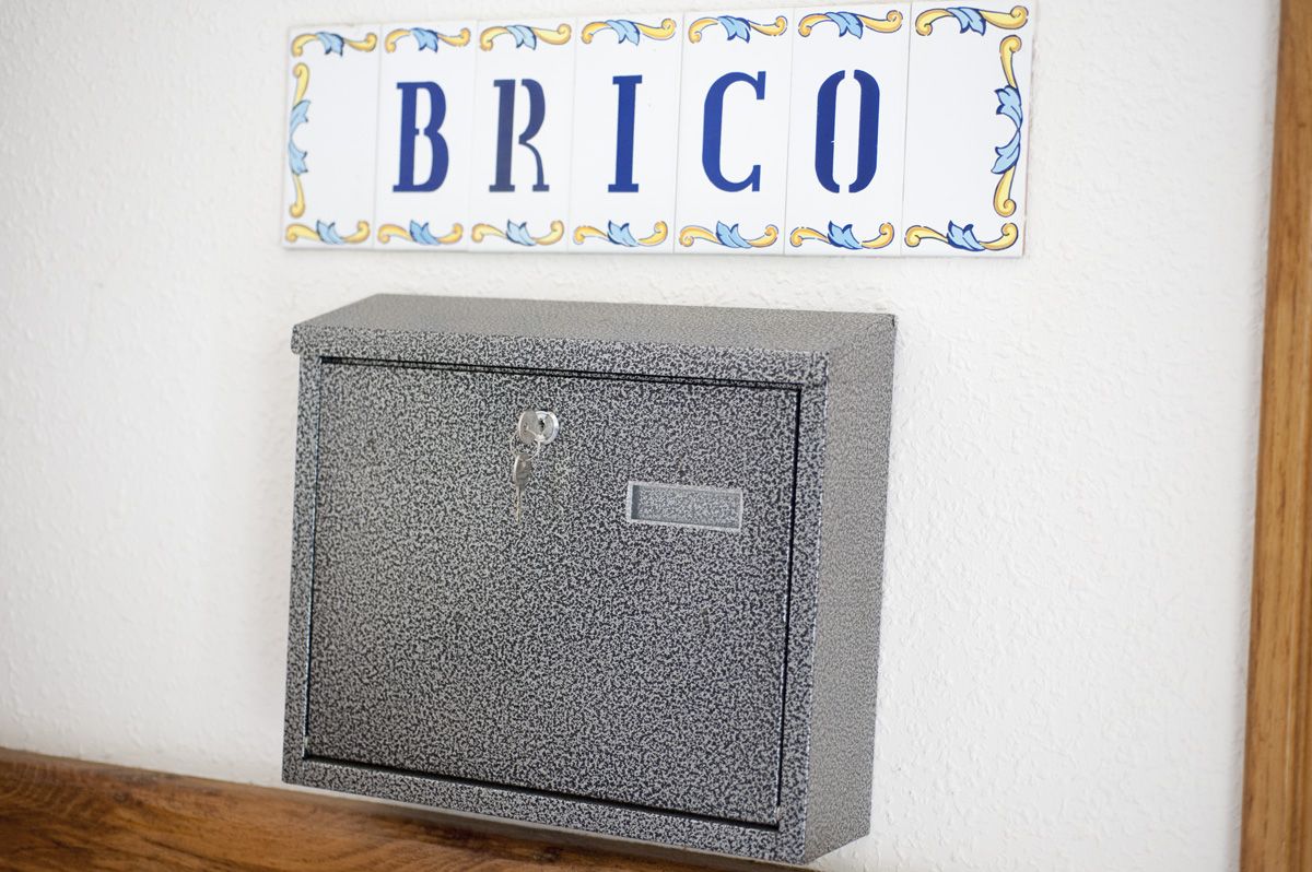 Cambiar cerradura de buzón de bricomanía